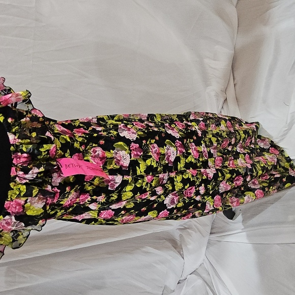 BLACK/FLORAL BETSEY JOHNSON MAXI DRESS - Picture 4 of 7